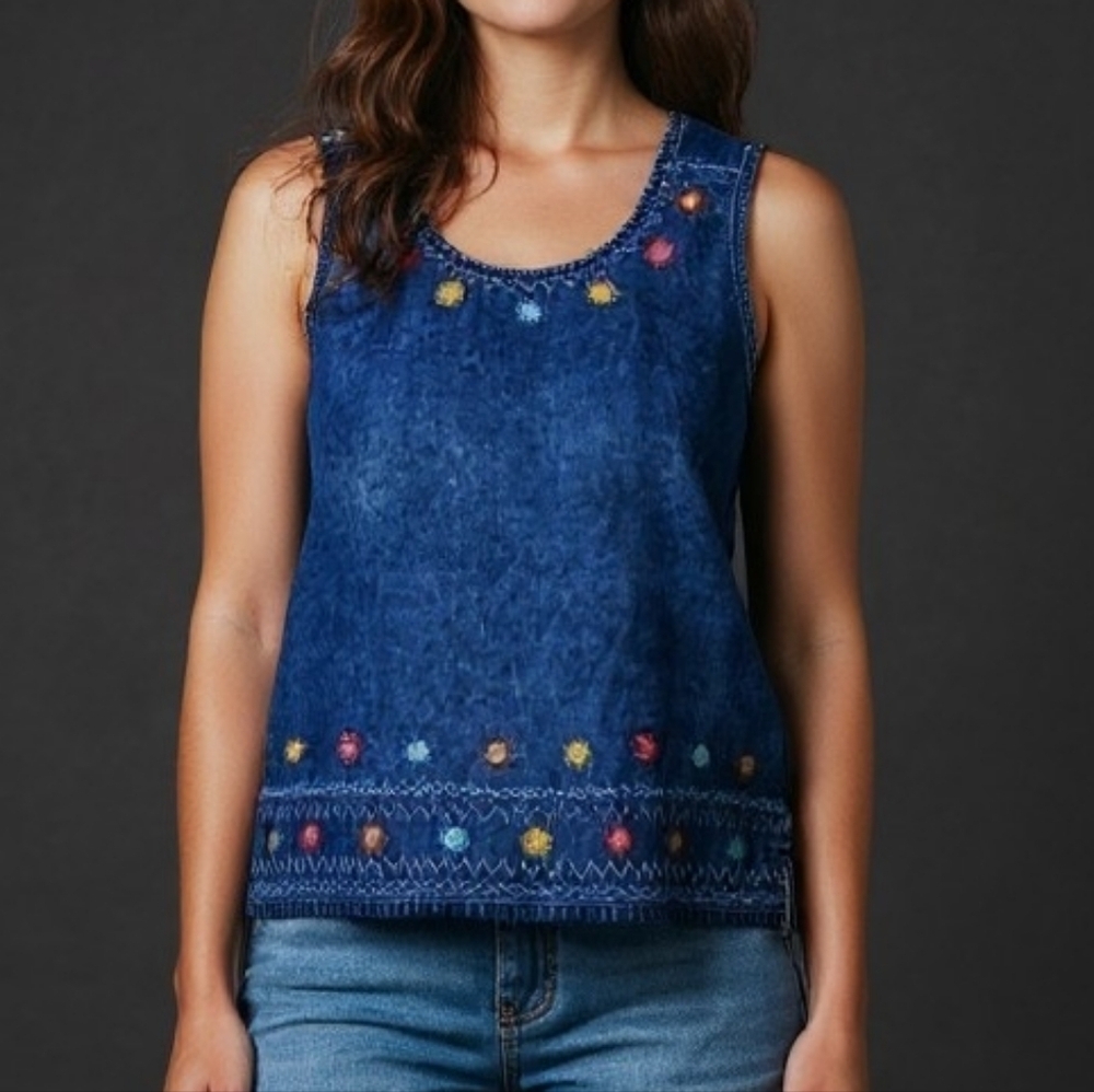 Vtg BLEU BAYOU 1980s Floral Embroidered Chambray Denim Sleeveless Festival Top